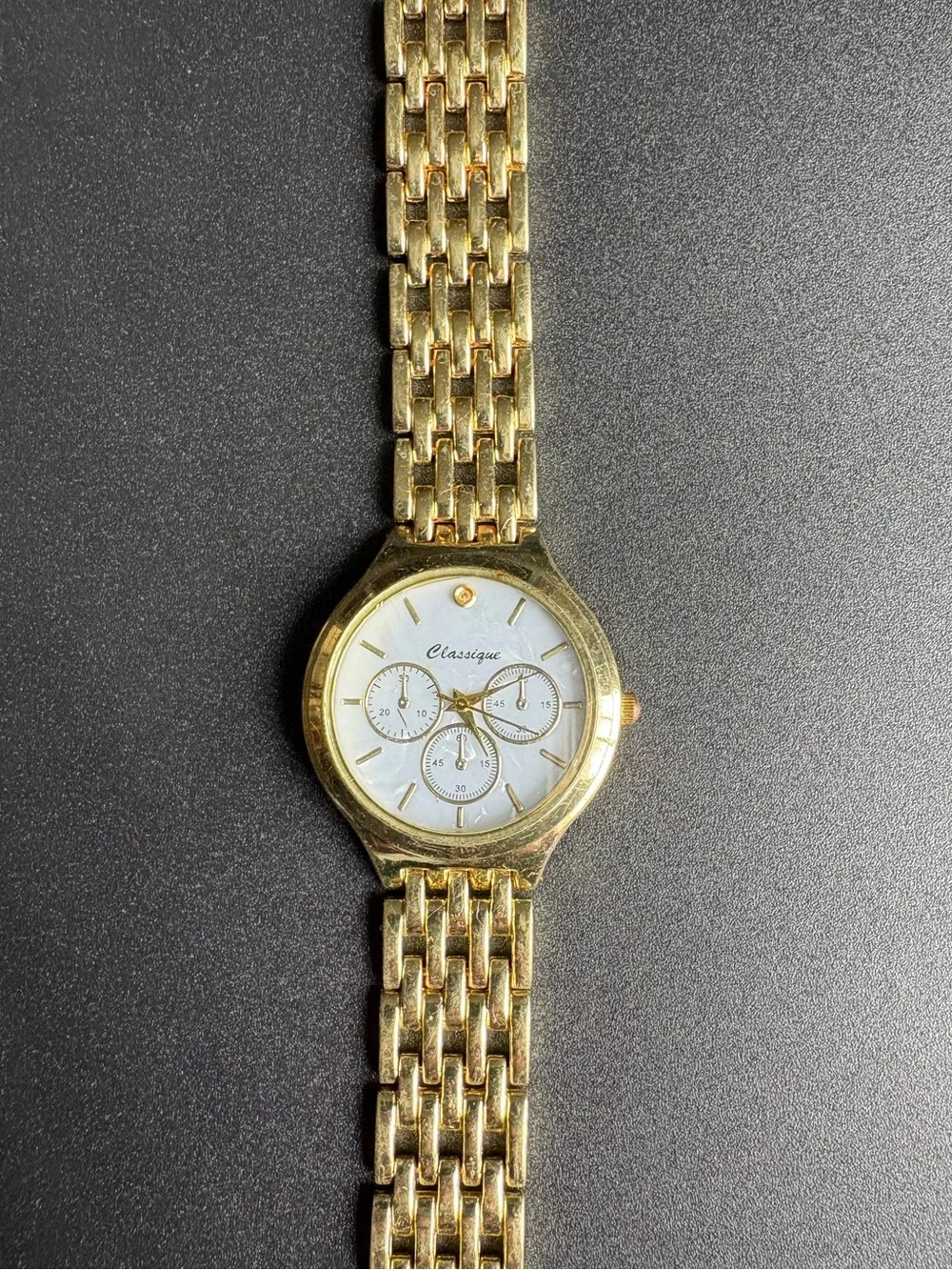 Classique Gold Tone Bracelet Watch with White Dial